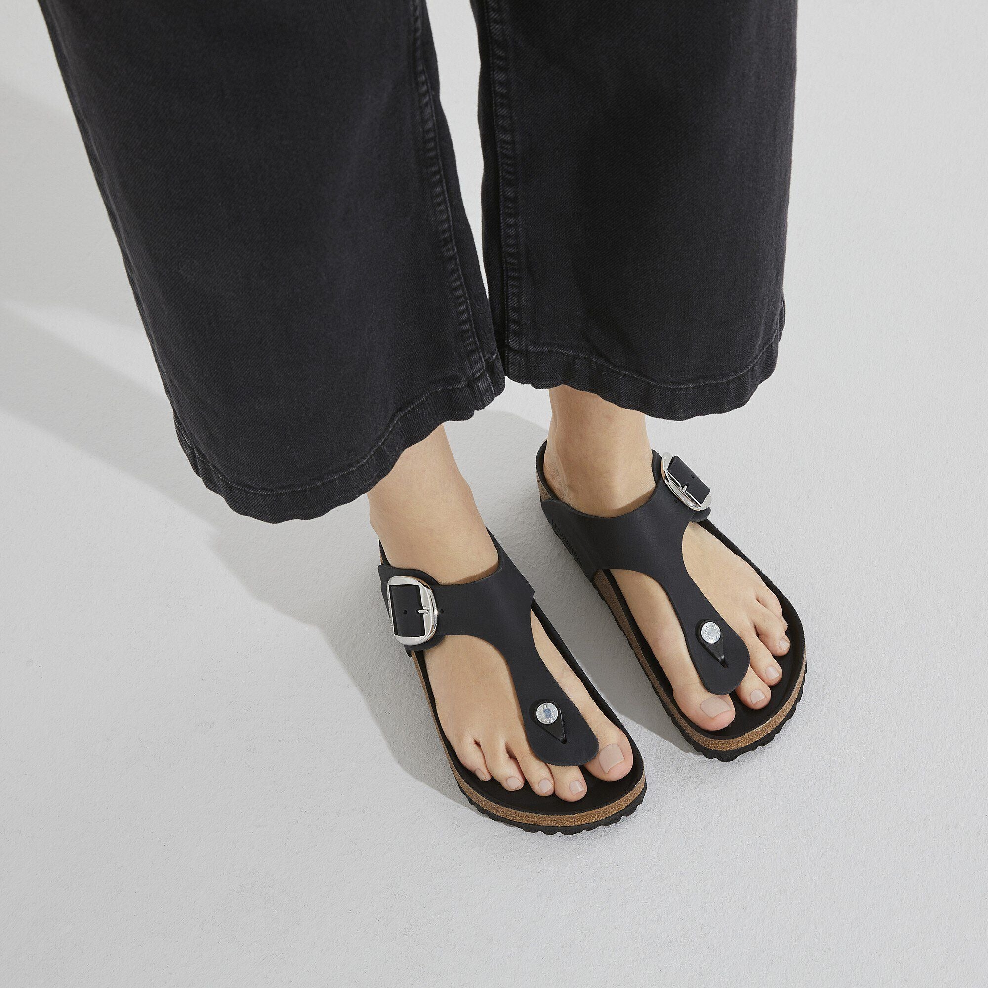 Gizeh Big Buckle | Oiled Leather | Black - Image 2
