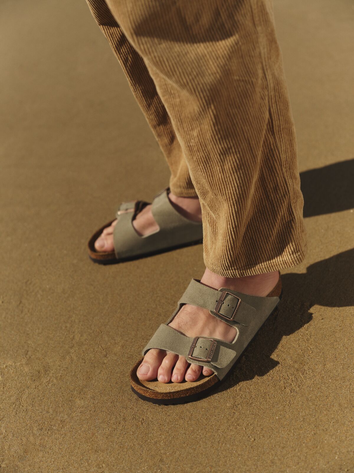 Arizona | Suede | Taupe - Image 2