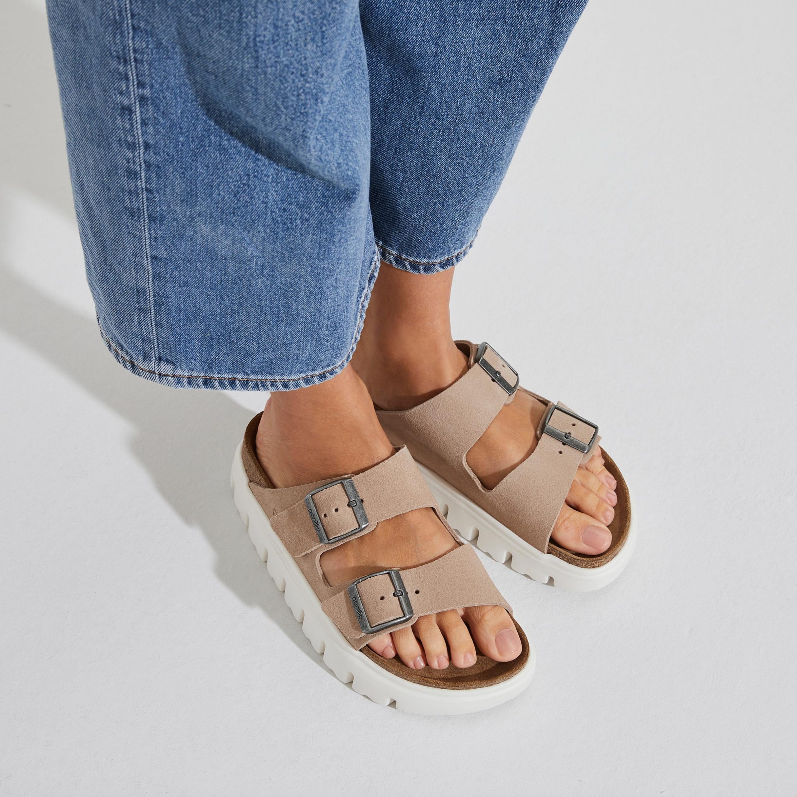 Arizona Chunky Warm Sand Suede Leather - Image 5
